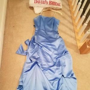 Bridesmaid dress: blue